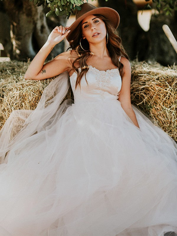 A-Line/Princess Tulle Ruffles Spaghetti Straps Sleeveless Sweep/Brush Train Wedding Dresses