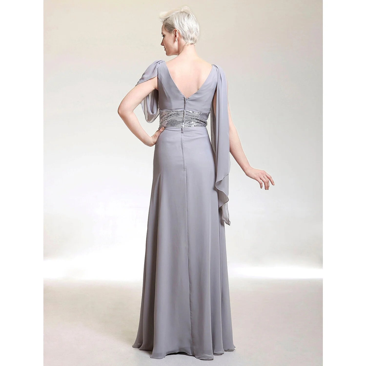 DingjiSheath / Column Celebrity Style Dress Formal Evening Floor Length Short Sleeve V Neck Chiffon with Criss Cross Beading