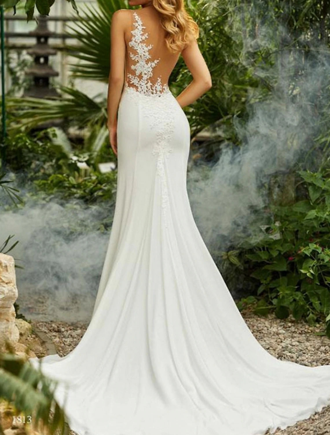 Engagement Open Back Formal Wedding Dresses Mermaid / Trumpet Camisole V Neck Spaghetti Strap Sweep / Brush Train Chiffon Bridal Gowns With Lace Insert