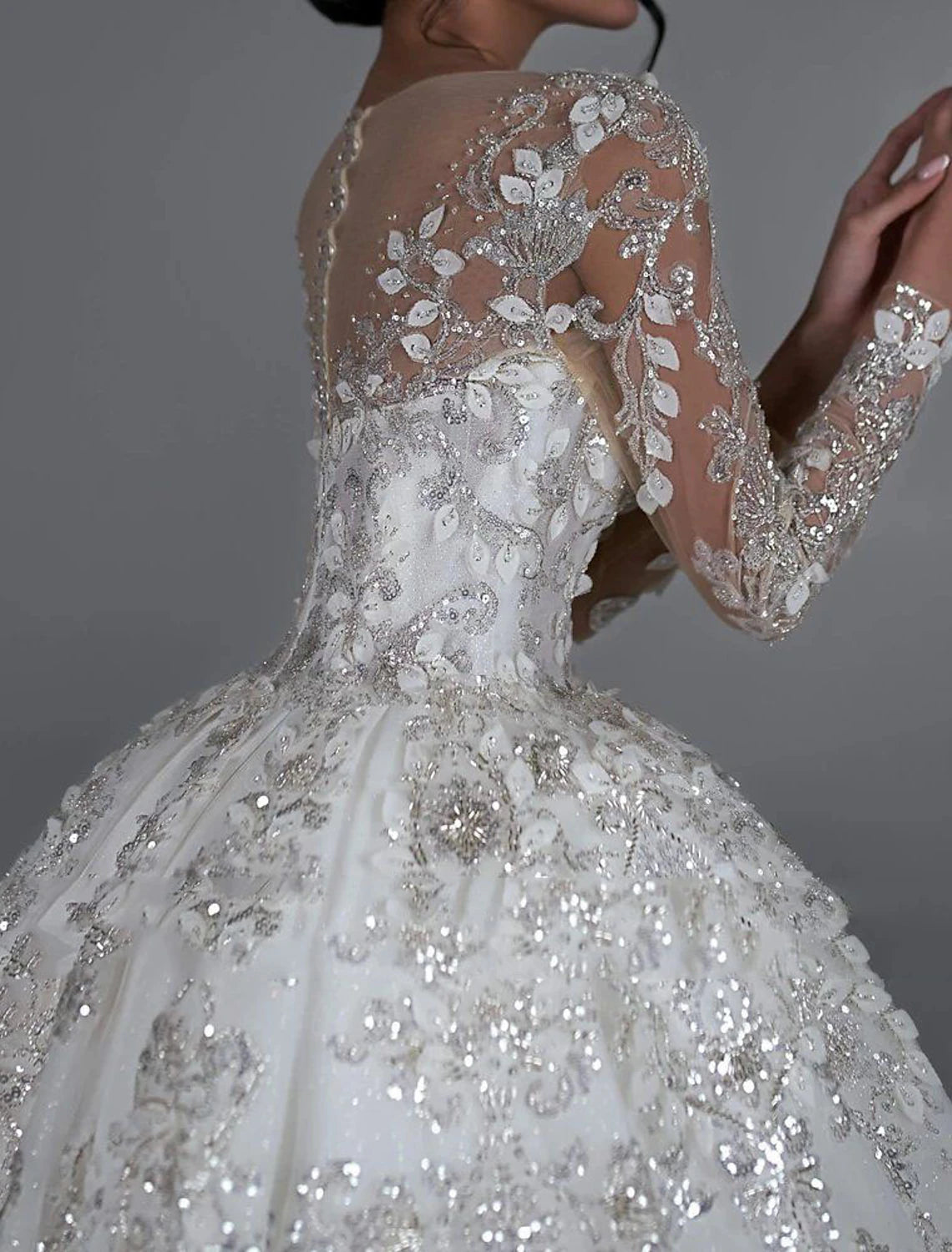 Formal Modest Fall Wedding Dresses Princess Jewel Neck Long Sleeve Chapel Train Tulle Bridal Gowns With Appliques Solid Color Summer Wedding Party, Women's Clothing