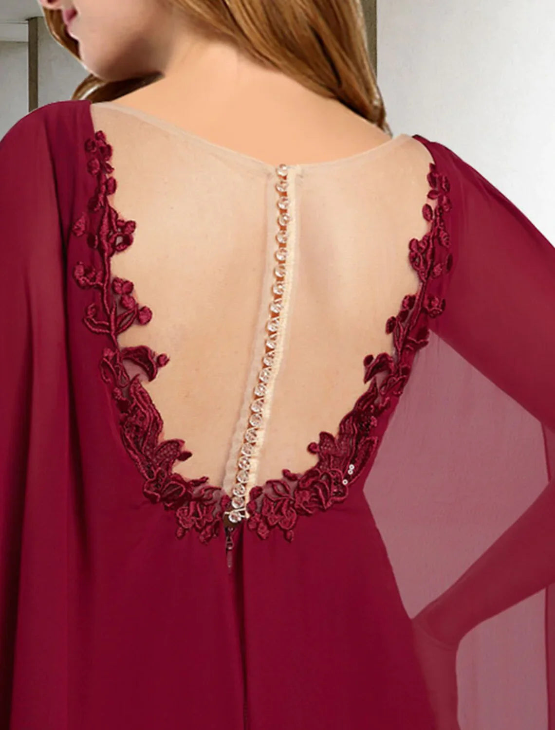 A-Line Mother of the Bride Dress Elegant Cape Dress Plus Size V Neck Sweep / Brush Train Chiffon Lace Sleeveless Cap Sleeve No with Pleats Beading Appliques