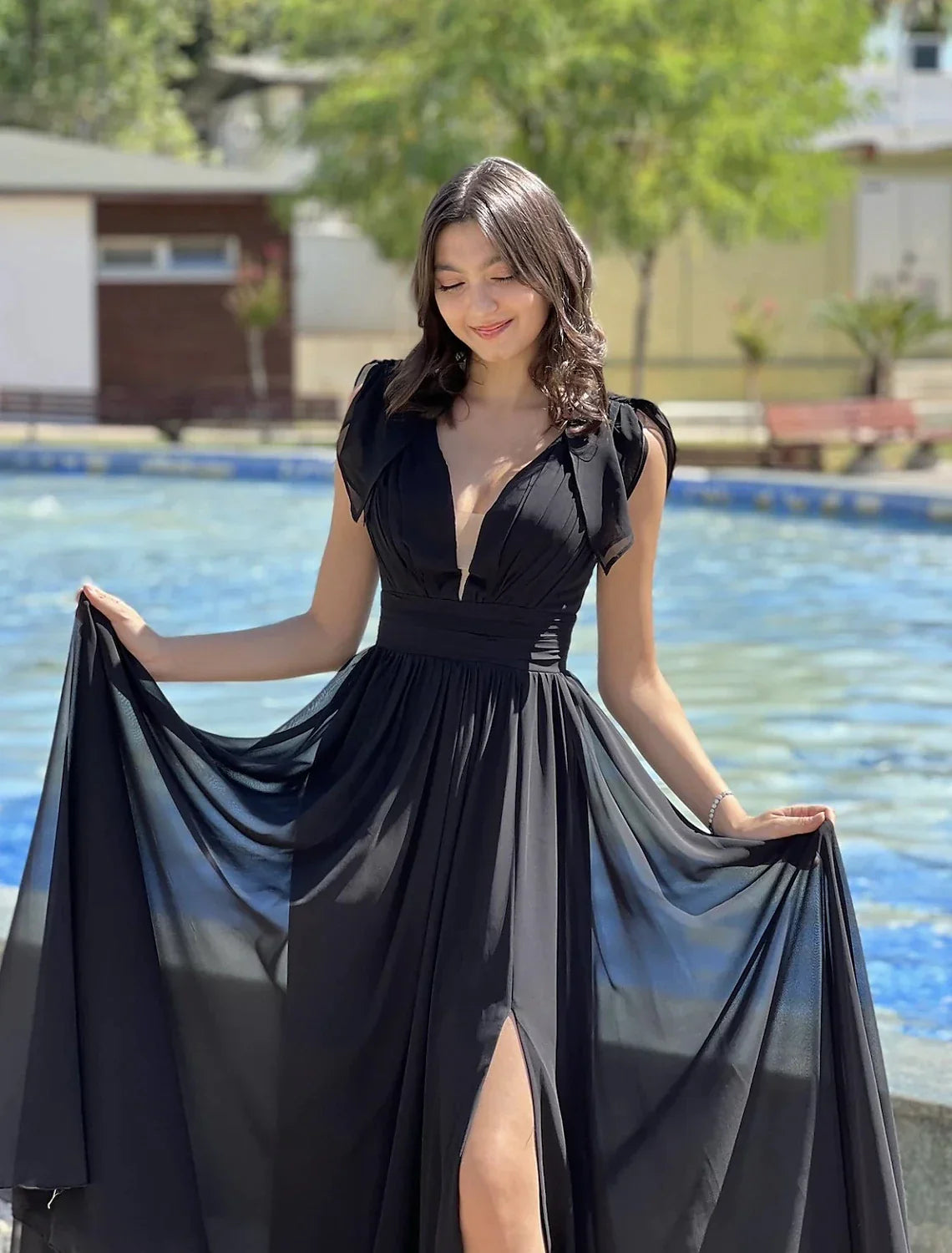 DingjiA-Line Prom Dresses Elegant Dress Formal Prom Floor Length Sleeveless V Neck Chiffon with Strappy