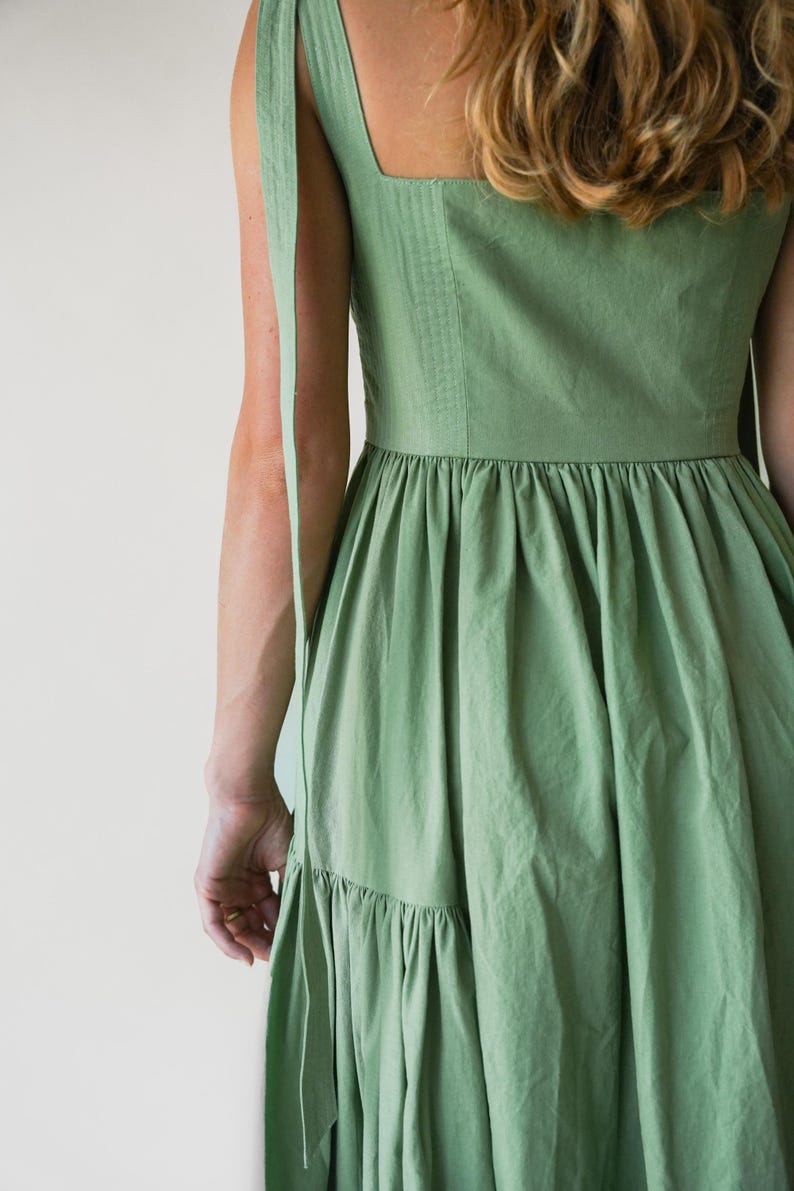 Beautiful Backless Formal Bridesmaid Dress