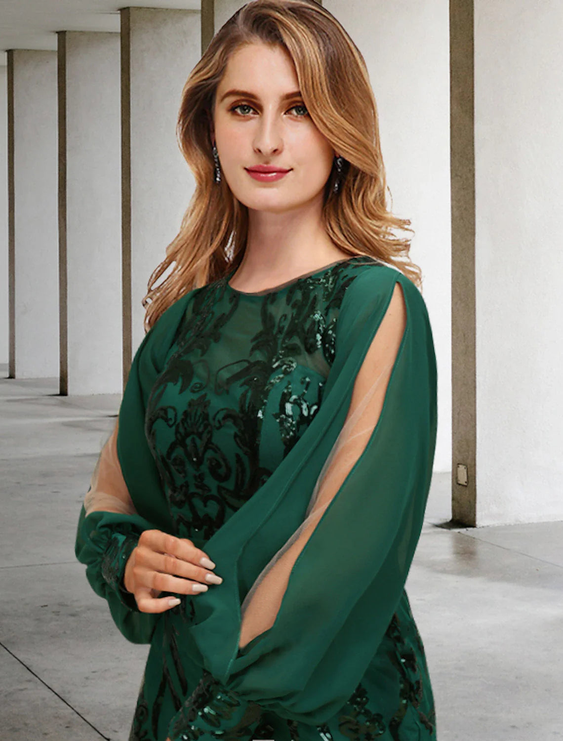 DingjiMermaid / Trumpet Mother of the Bride Dresses Plus Size Hide Belly Curve Elegant Dress Formal Sweep / Brush Train Long Sleeve Jewel Neck Chiffon with Sequin