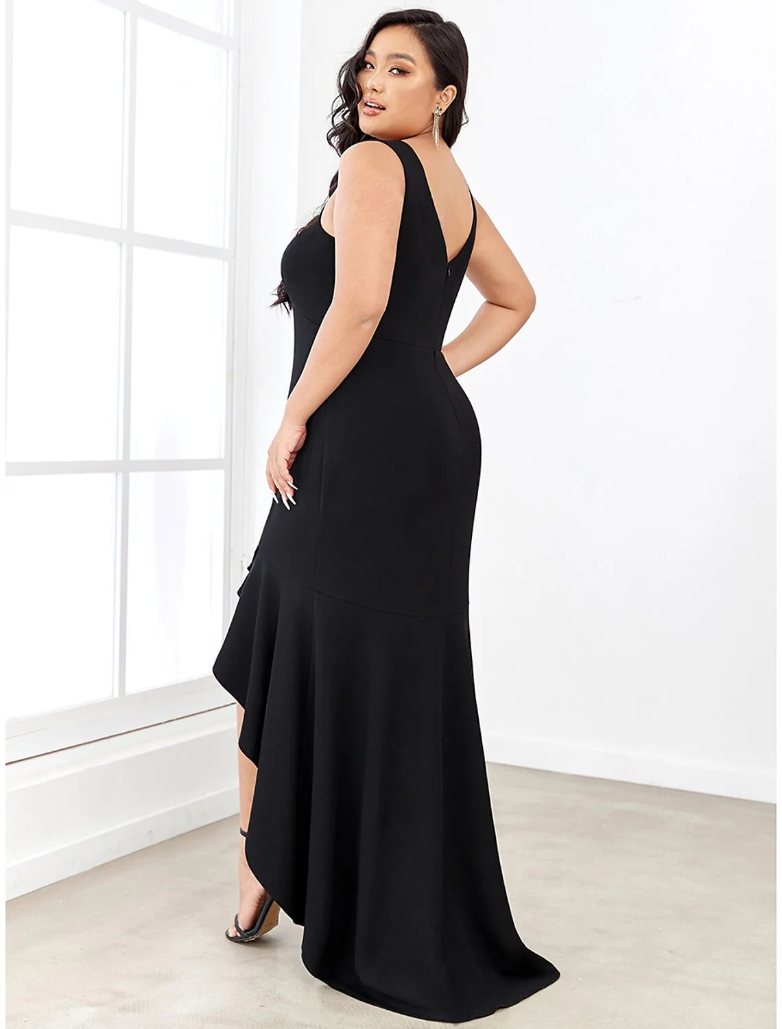 DingjiMermaid / Trumpet Evening Gown Sexy Dress Formal Wedding Guest Asymmetrical Sleeveless V Neck Nylon V Back with Ruffles Draping