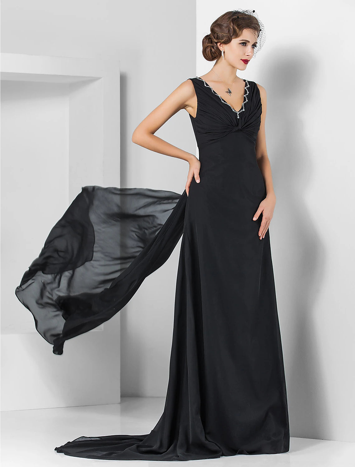 Sheath / Column Elegant Engagement Formal Evening Dress V Neck Sleeveless Sweep / Brush Train Chiffon with Crystals Draping