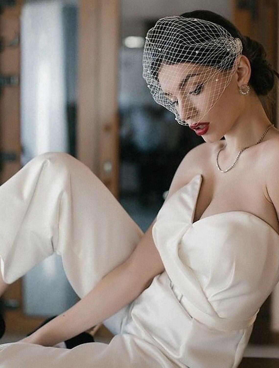 One-tier Pearls / European Style Wedding Veil Blusher Veils / Birdcage Veils with Faux Pearl Tulle