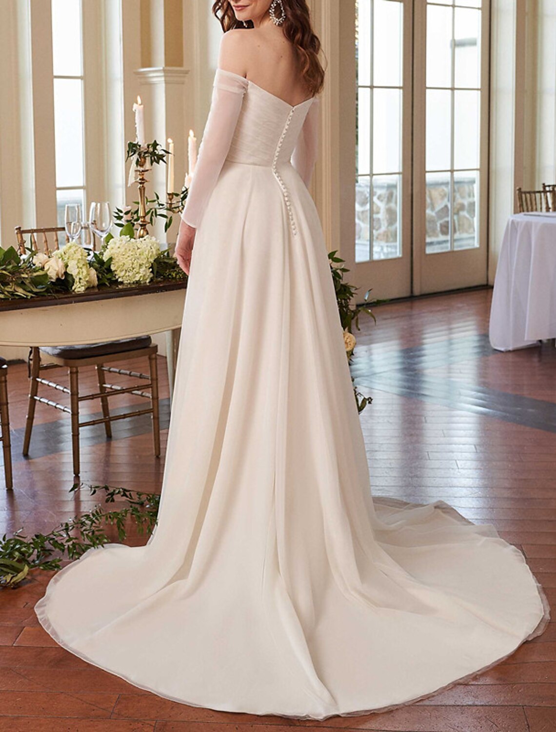 Beach Casual Wedding Dresses A-Line Off Shoulder Long Sleeve Court Train Chiffon Bridal Gowns With Solid Color