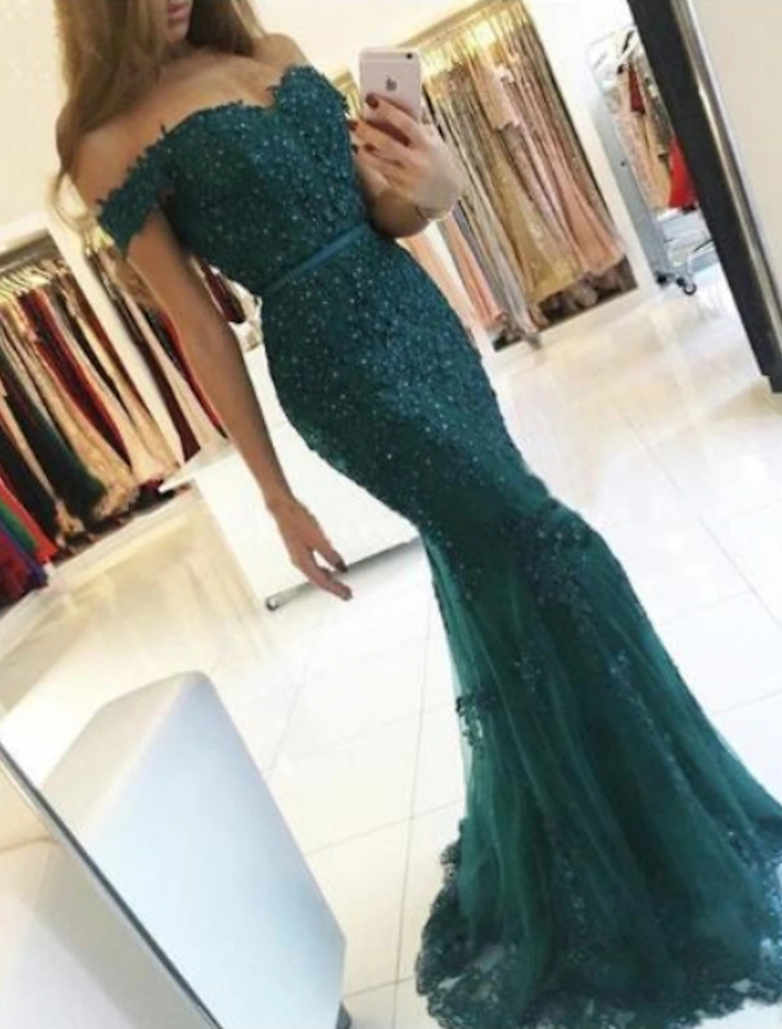 Mermaid / Trumpet Sparkle Prom Formal Evening Dress Off Shoulder Short Sleeve Sweep / Brush Train Lace with Sequin Appliques