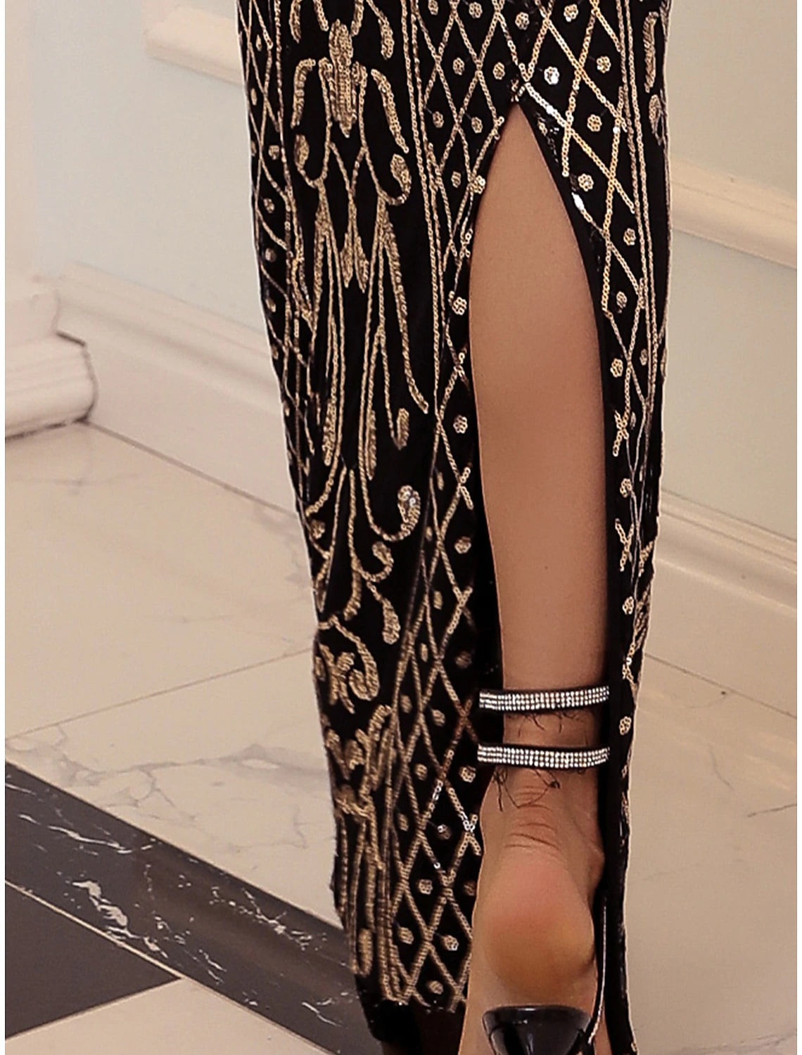 Mermaid / Trumpet Evening Gown Sparkle & Shine Dress Formal Fall Ankle Length Long Sleeve V Neck Sequined with Glitter Slit