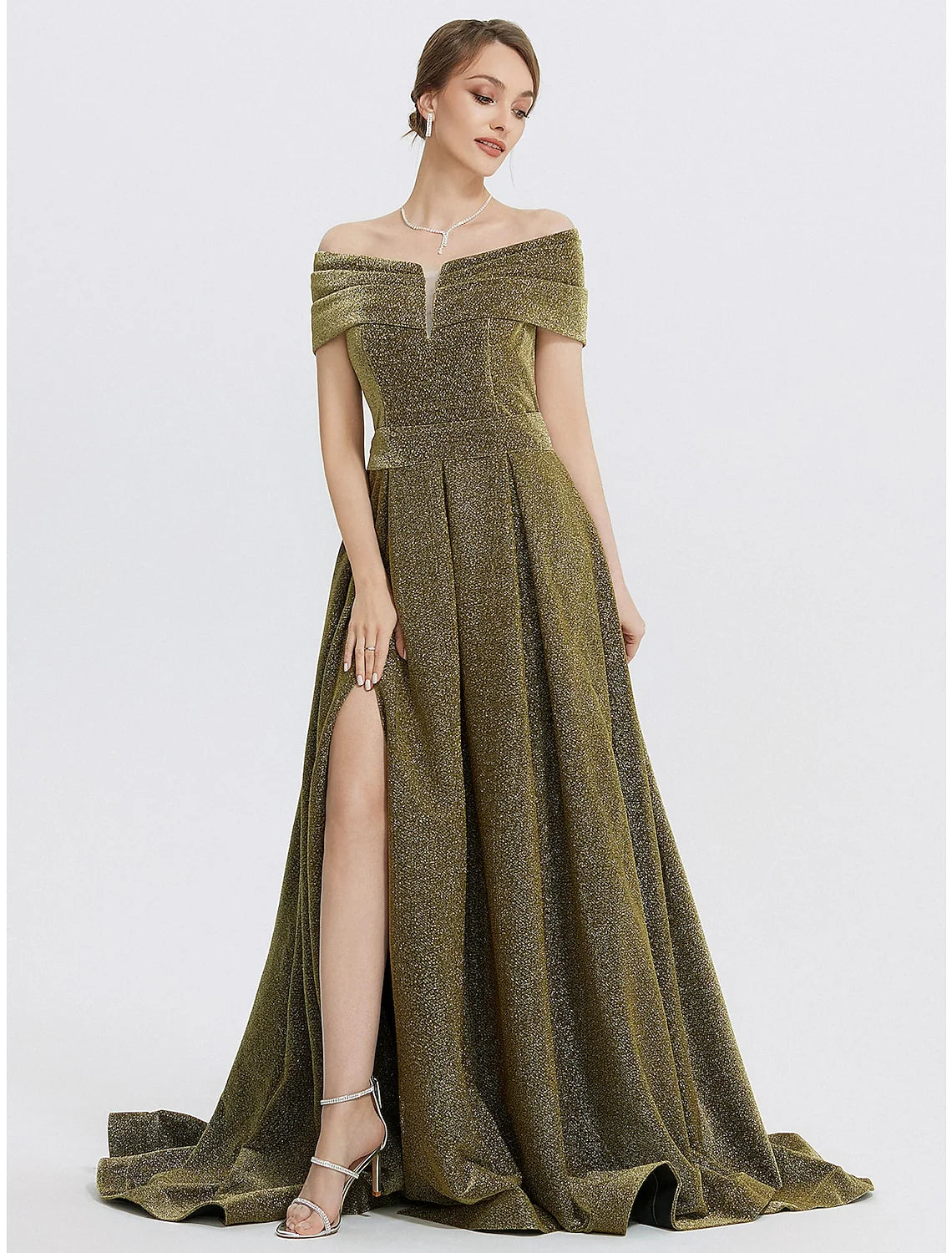 DingjiA-Line Evening Gown Elegant Dress Formal Sweep / Brush Train Sleeveless Sweetheart Charmeuse with Glitter Slit