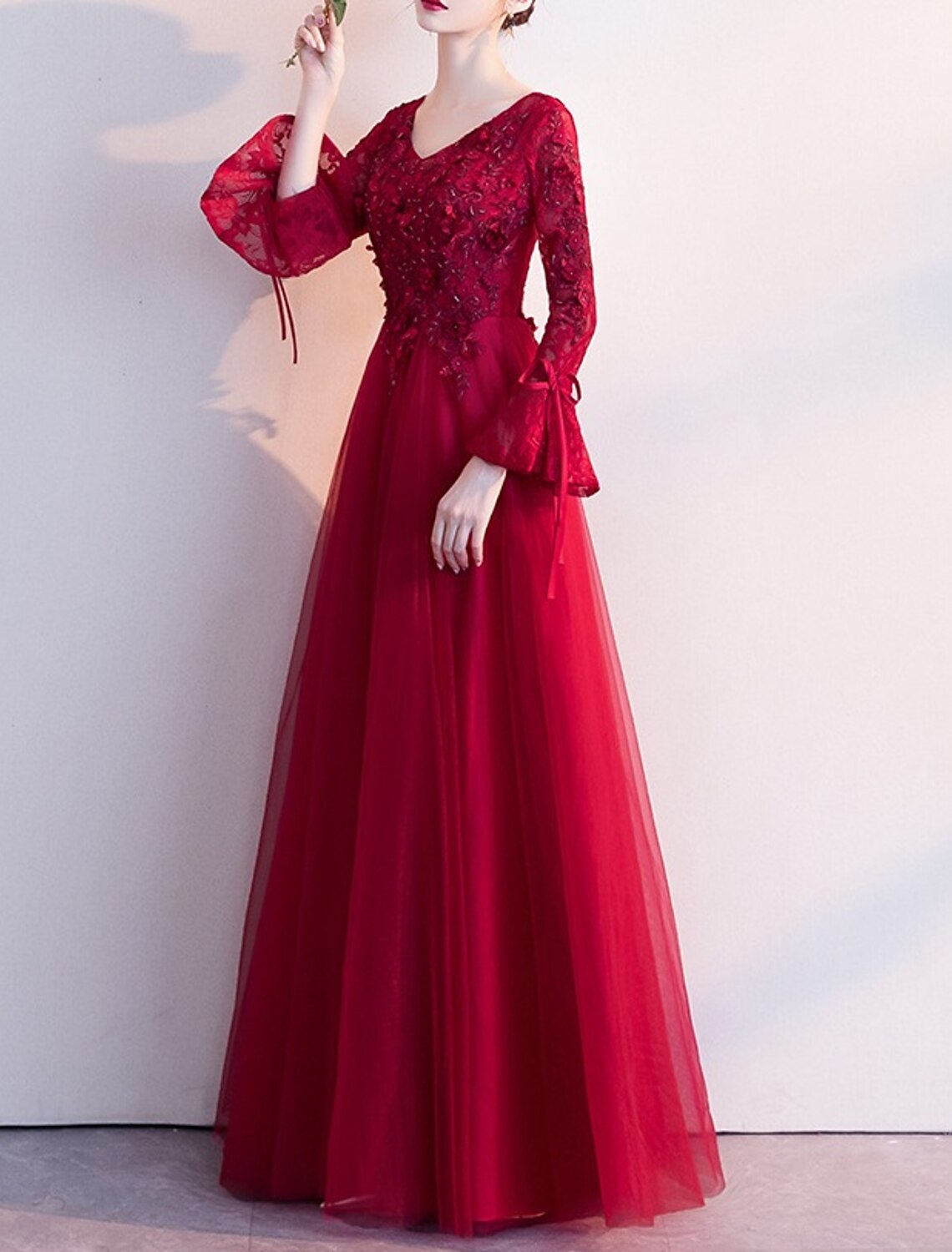 A-Line Prom Dresses Floral Dress Wedding Guest Formal Evening Floor Length Long Sleeve V Neck Lace with Bow(s) Appliques