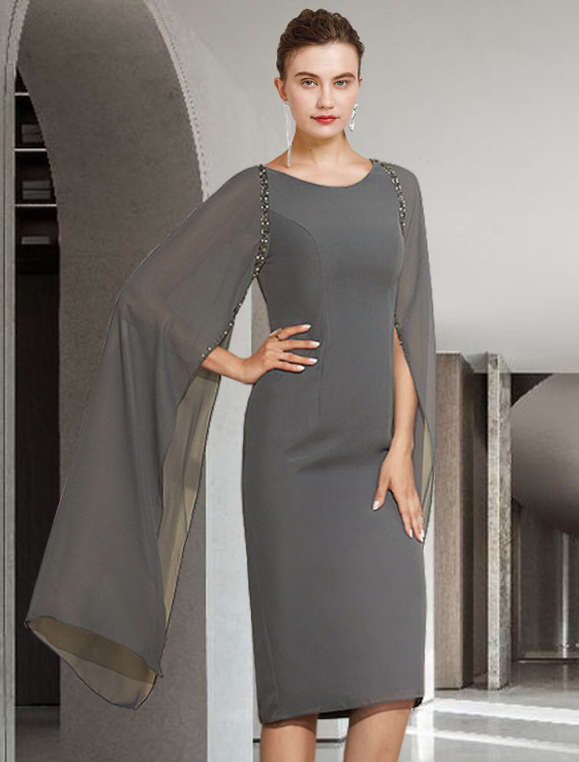 Sheath / Column Mother of the Bride Dress Elegant Jewel Neck Knee Length Chiffon Long Sleeve with Beading