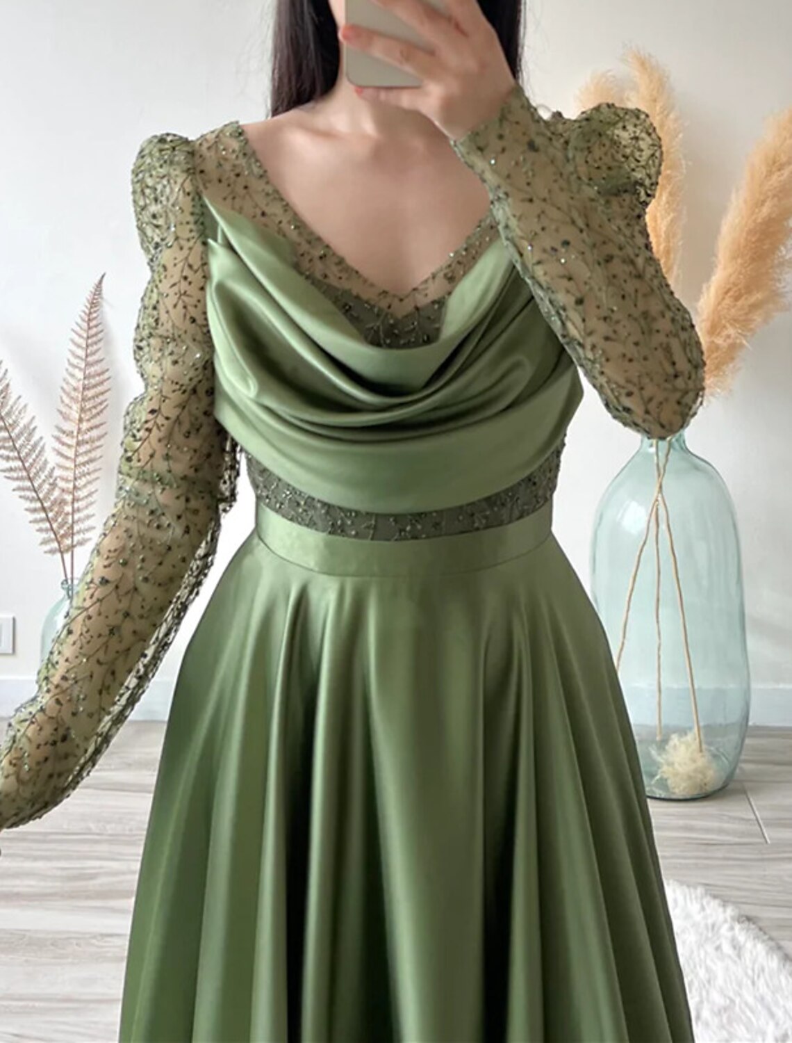 Ball Gown Evening Gown Elegant Dress Christmas Red Green Dress Formal Birthday Court Train Long Sleeve V Neck Charmeuse with Ruched Splicing