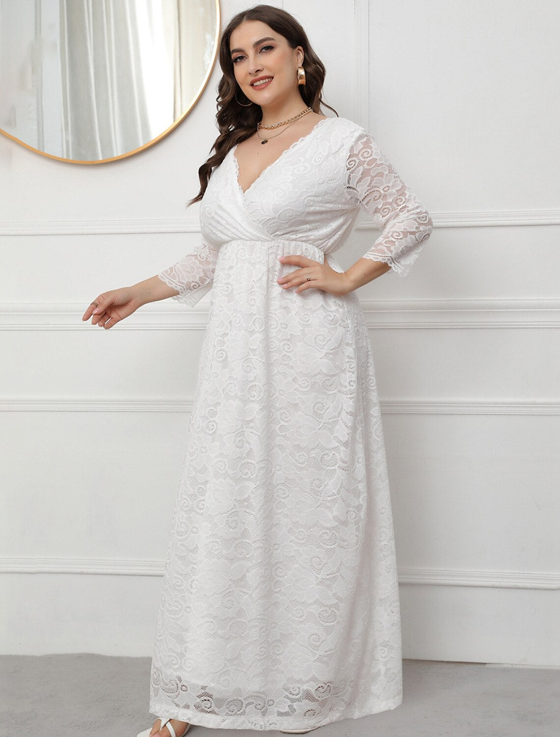 A-Line Evening Gown Vintage Dress Party Wear Formal Evening Floor Length 3/4 Length Sleeve V Neck Lace with Sleek Lace Insert