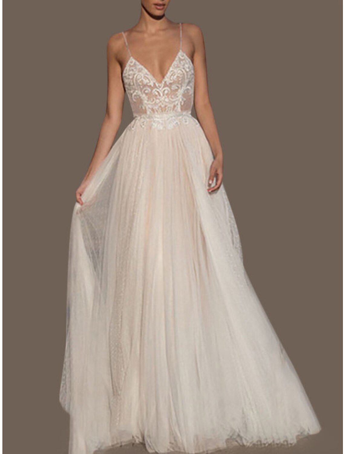 Beach Open Back Wedding Dresses A-Line V Neck Sleeveless Floor Length Lace Bridal Gowns With Embroidery