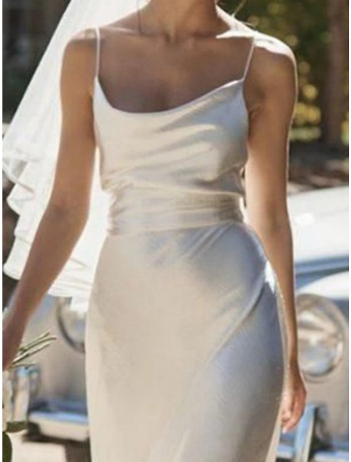 Engagement Casual Wedding Dresses Sheath / Column Camisole Sleeveless Floor Length Charmeuse Bridal Gowns With Pleats Solid Color