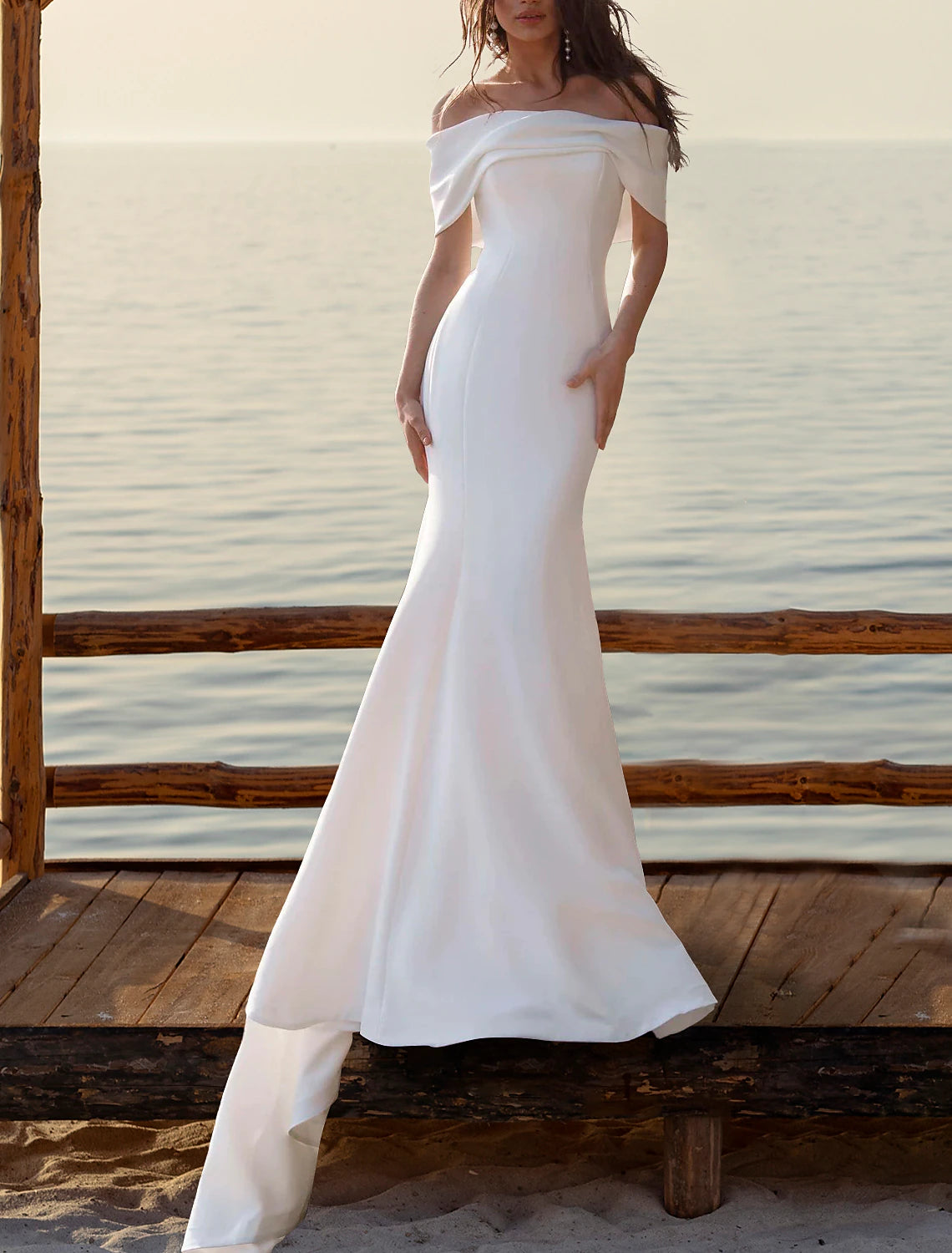 Beach Casual Wedding Dresses Mermaid / Trumpet Off Shoulder Cap Sleeve Court Train Satin Bridal Gowns With Ruched