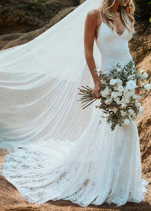 V-neck Mermaid Vintage Lace Flowers Sexy Backless Wedding Dress with Train