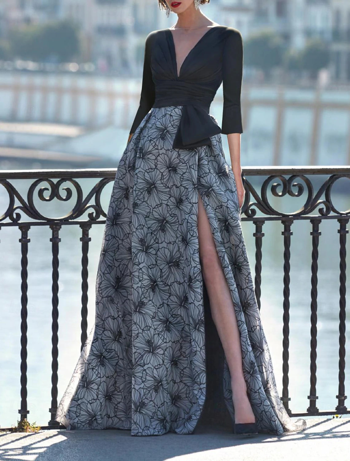 A-Line Evening Gown Elegant Dress Masquerade Prom Floor Length Sleeveless V Neck Satin with Slit Embroidery