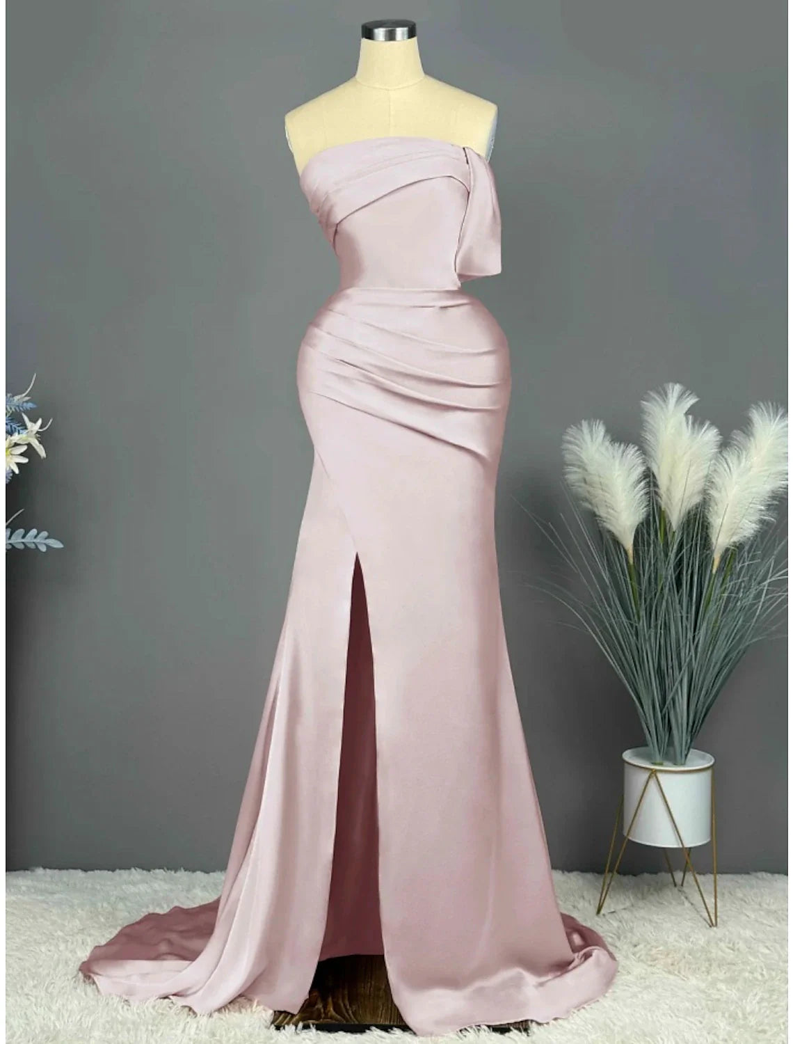 DingjiA-Line Evening Gown Elegant Dress Formal Sweep / Brush Train Sleeveless Strapless Satin with Pleats Ruched Slit