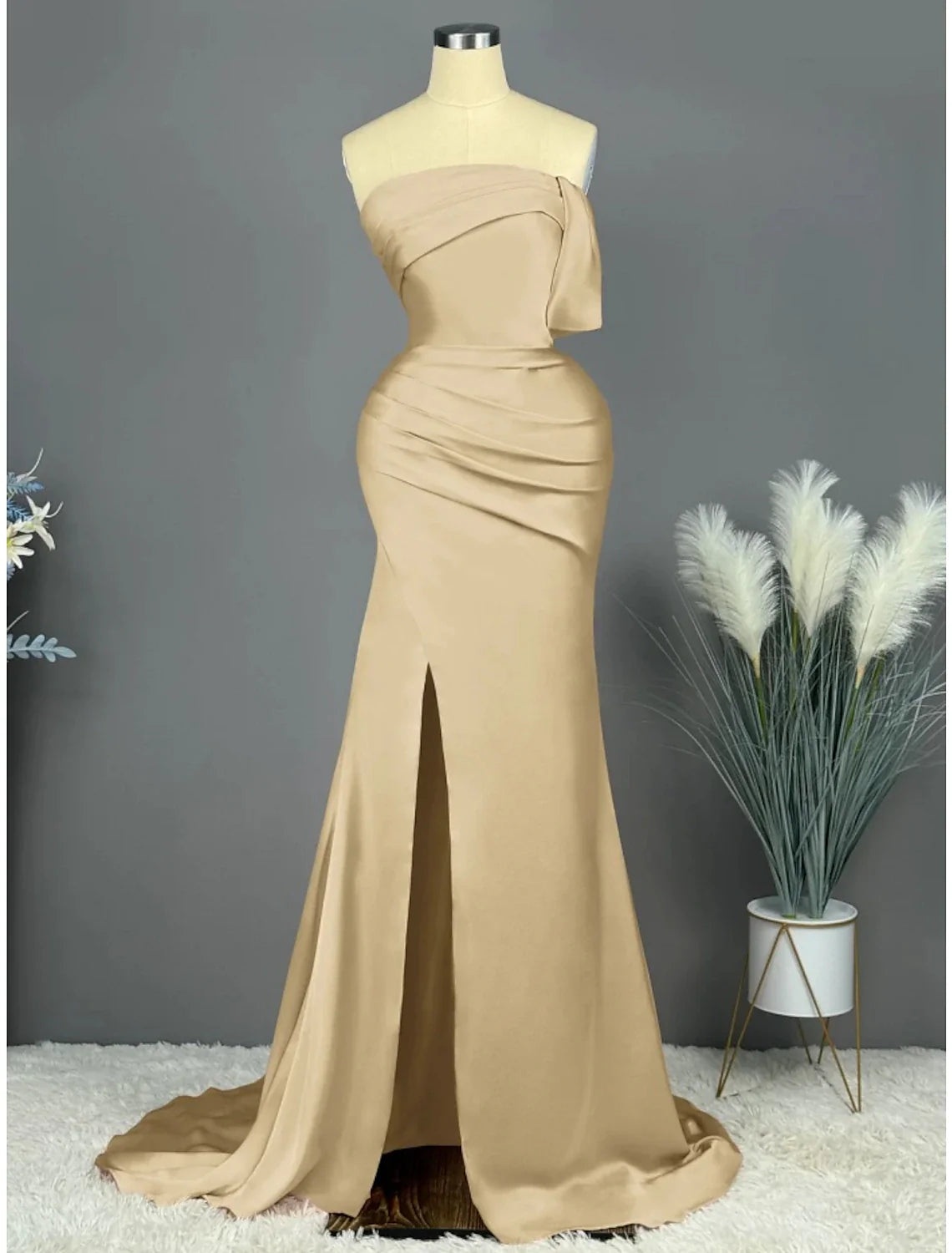 DingjiA-Line Evening Gown Elegant Dress Formal Sweep / Brush Train Sleeveless Strapless Satin with Pleats Ruched Slit