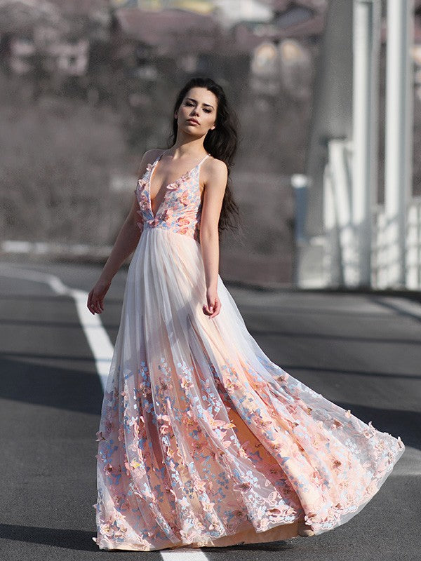 A-Line/Princess Tulle Floor-Length V-neck Sleeveless Applique Dresses