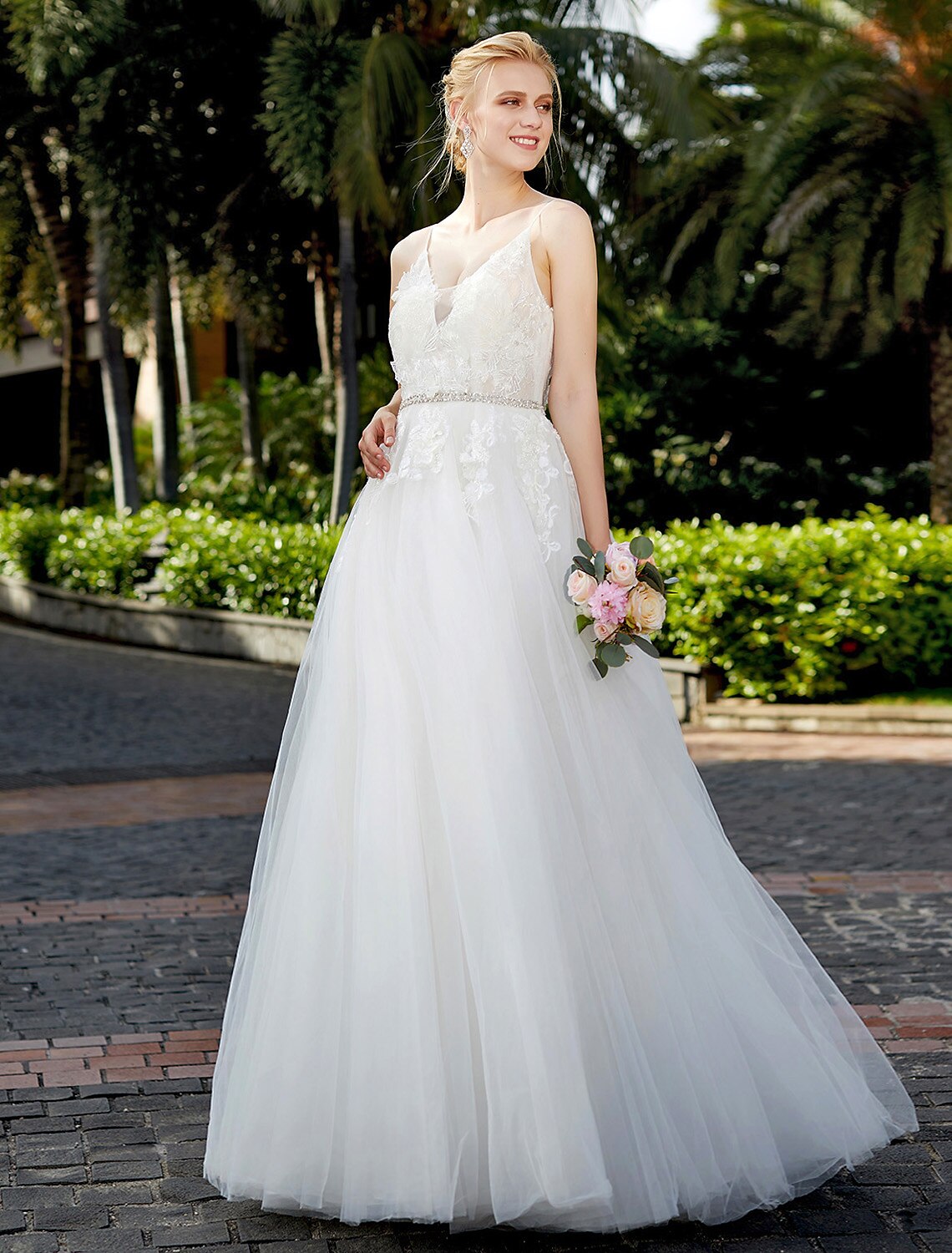 Reception Wedding Dresses A-Line Plunging Neck Sleeveless Floor Length Tulle Over Lace Bridal Gowns With Sashes / Ribbons Beading