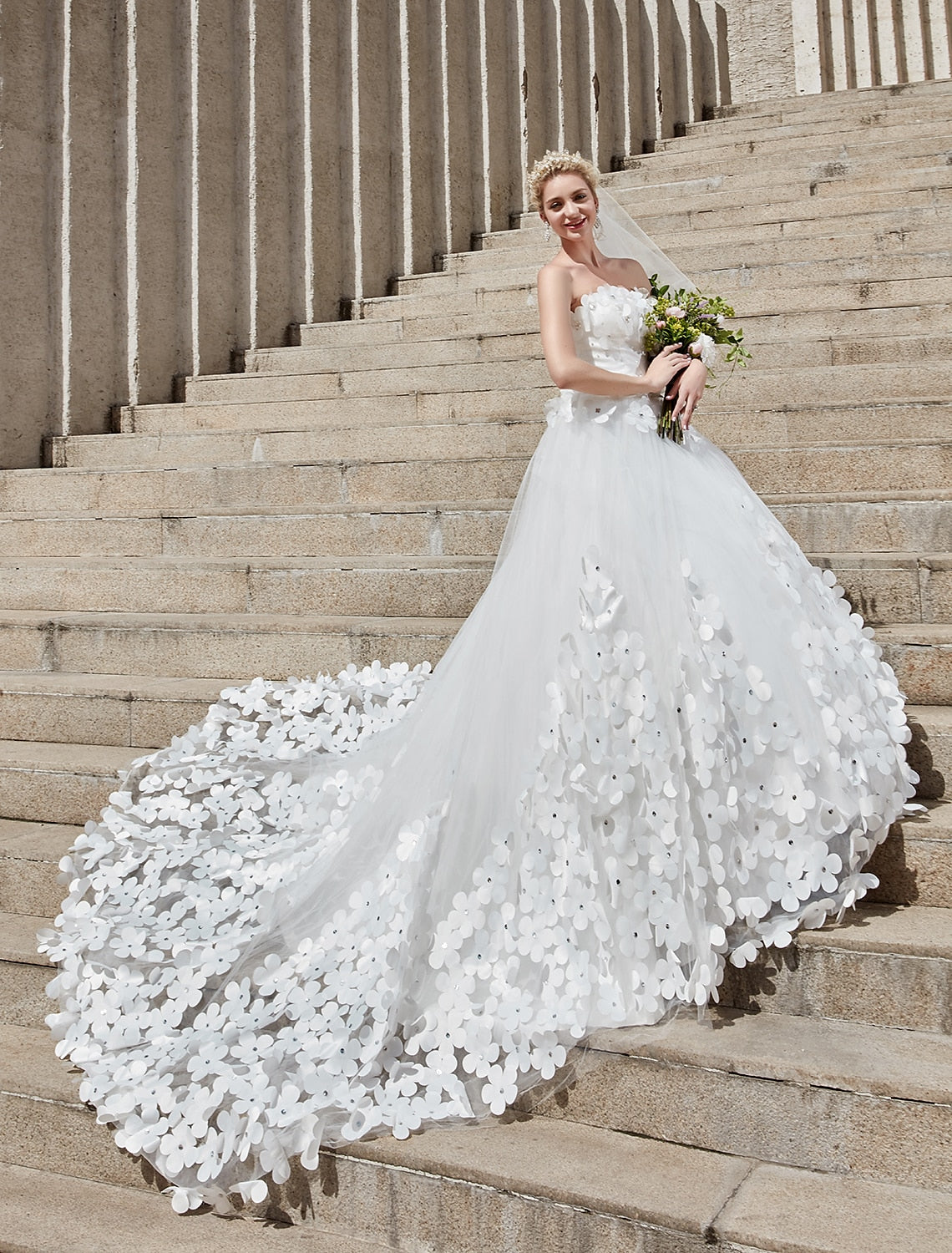 Engagement Sexy Formal Fall Wedding Dresses Mermaid / Trumpet Off Shoulder Cap Sleeve Chapel Train Lace Church Bridal Gowns With Appliques 2023 Summer Wedding Party