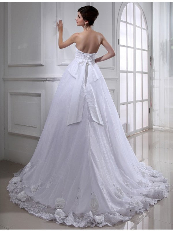 Ball Gown Beading Hand-made Flower Strapless Sleeveless Long Organza Wedding Dresses