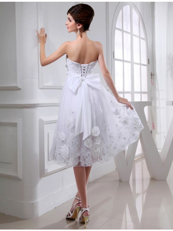 A-Line/Princess Beading Sleeveless Short Organza Taffeta Applique Wedding Dresses