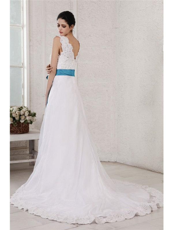 A-Line/Princess V-neck Sleeveless Applique Sash Long Organza Satin Wedding Dresses