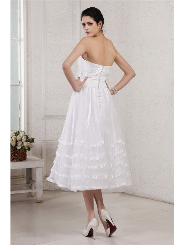 A-Line/Princess Strapless Sleeveless Hand-Made Flower Pleats Short Organza Taffeta Wedding Dresses