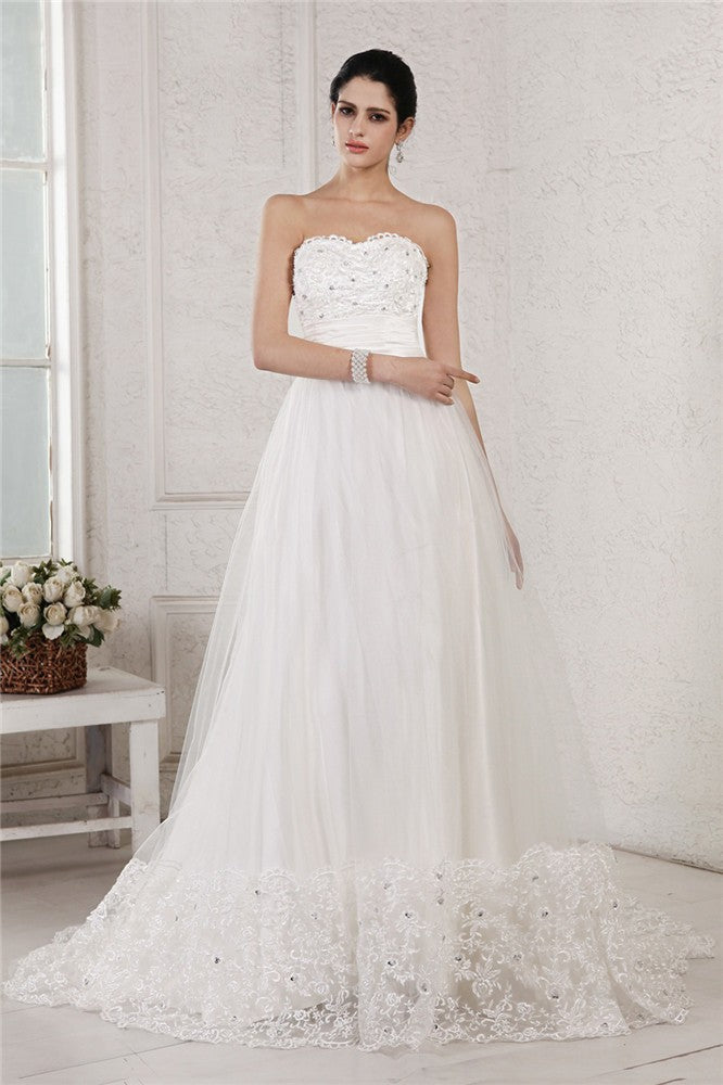 A-Line/Princess Sweetheart Sleeveless Beading Applique Long Net Wedding Dresses