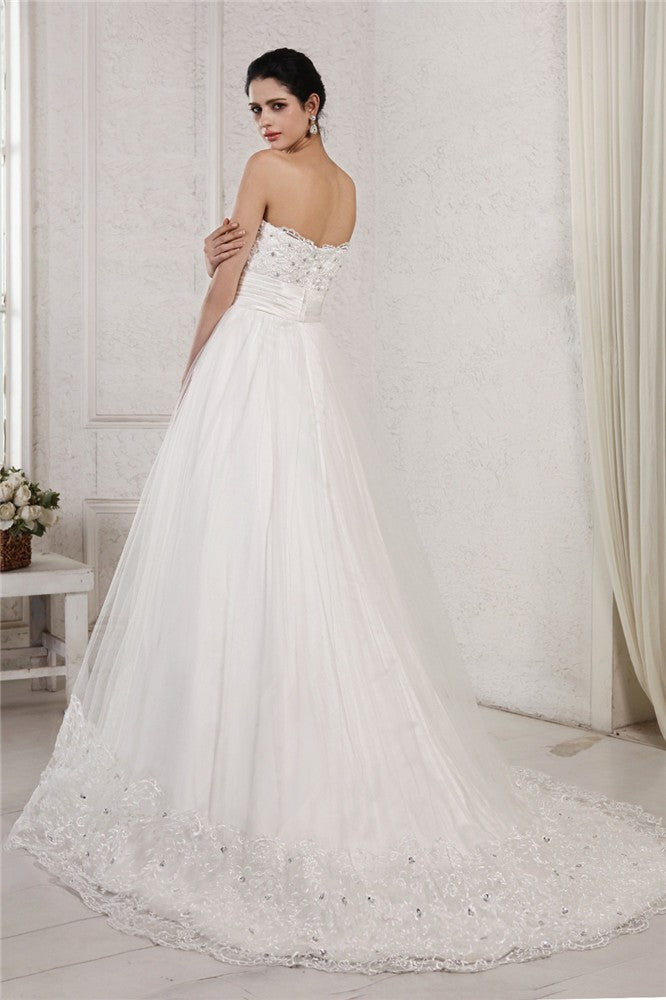 A-Line/Princess Sweetheart Sleeveless Beading Applique Long Net Wedding Dresses