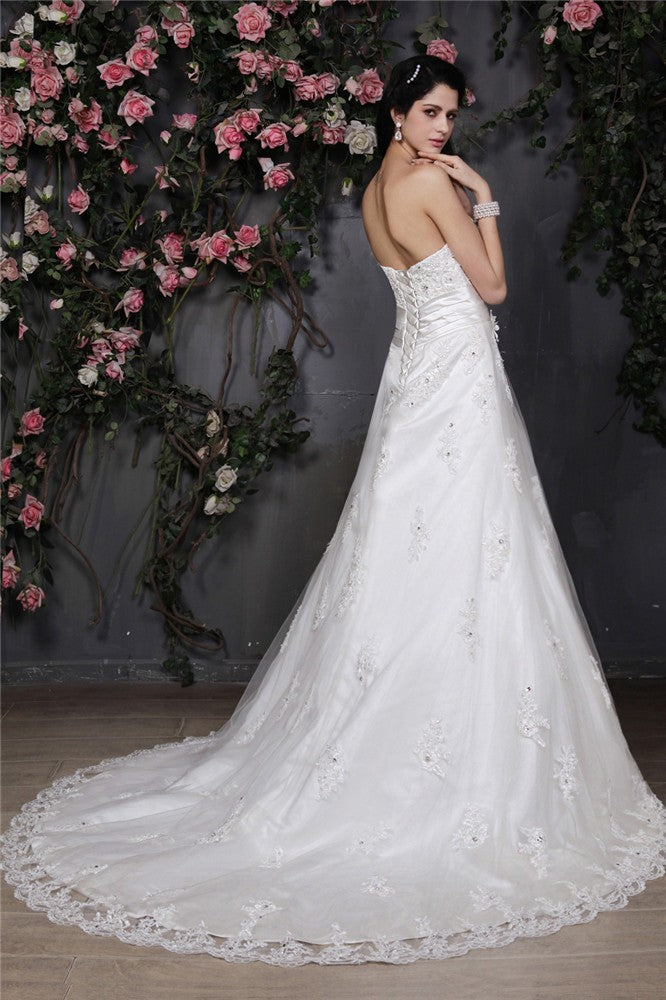 A-Line/Princess Strapless Sleeveless Beading Applique Hand-Made Flower Net Wedding Dresses