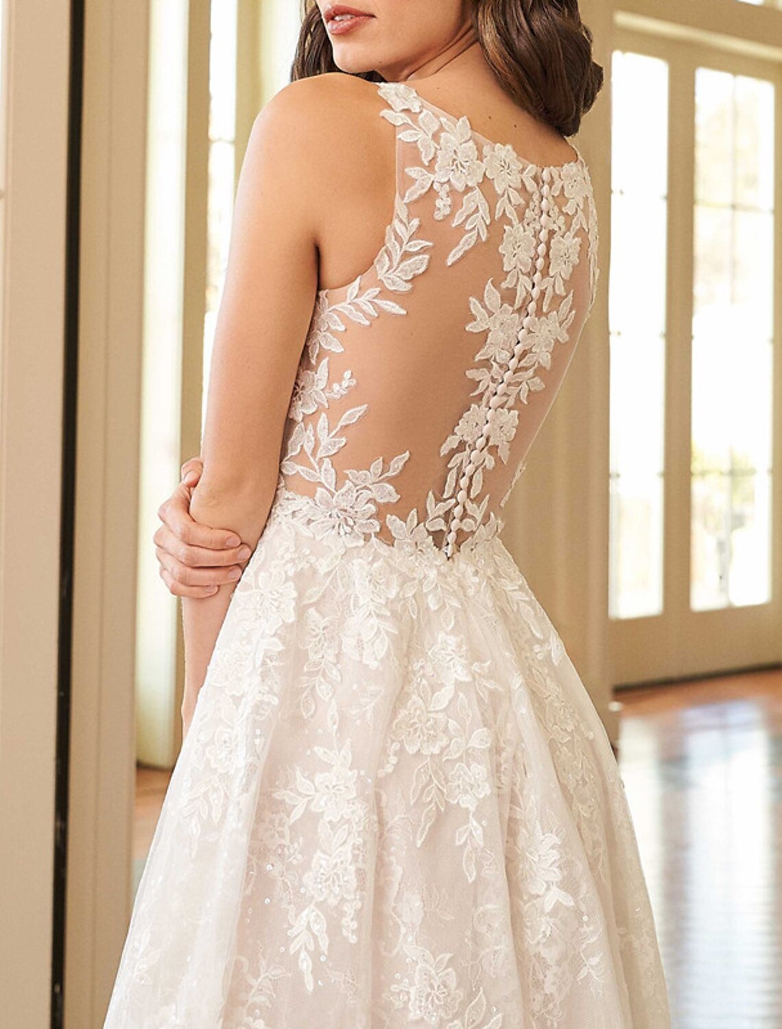 Bridal Shower Open Back Little White Dresses Wedding Dresses A-Line Sweetheart Camisole Spaghetti Strap Knee Length Lace Bridal Gowns With Appliques Solid Color