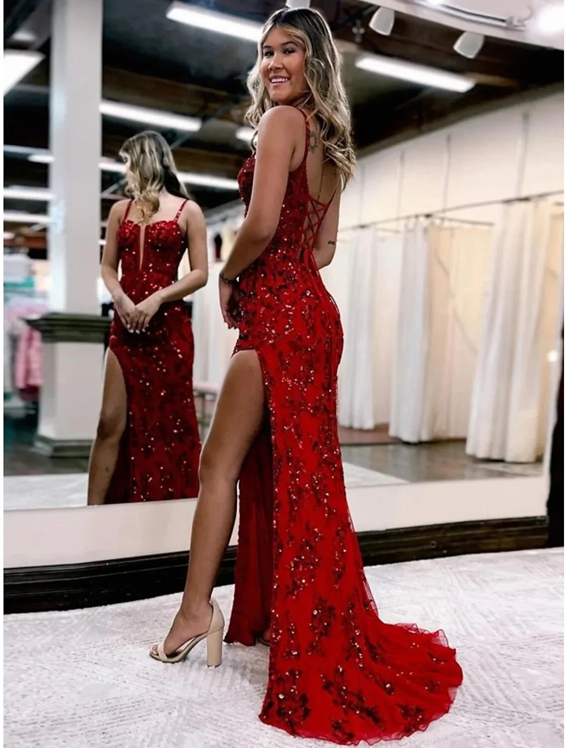 Mermaid / Trumpet Evening Gown Open Back Dress Formal Wedding Guest Sweep / Brush Train Sleeveless V Neck Tulle Backless with Slit Appliques