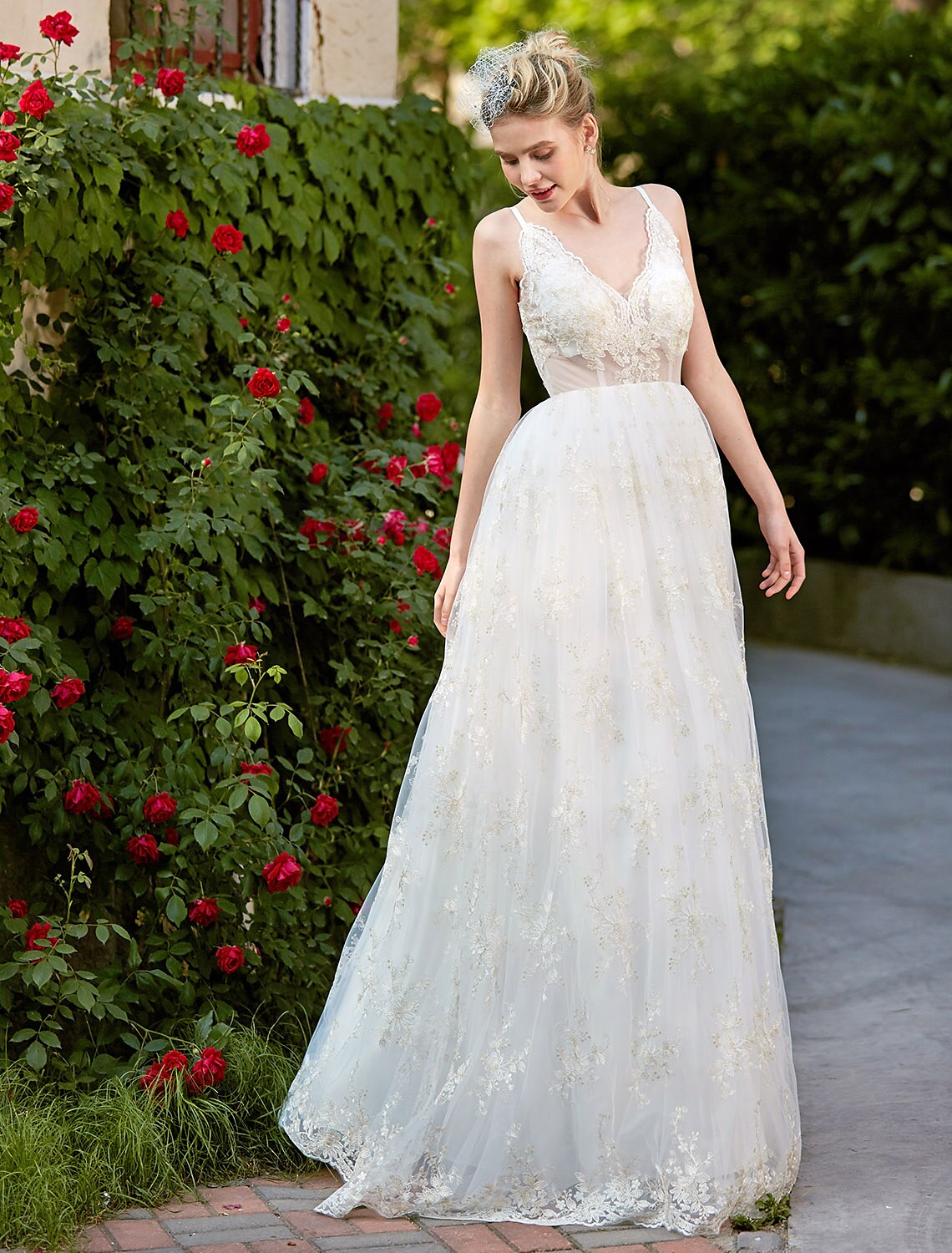 Wedding Dresses A-Line V Neck Sleeveless Floor Length Lace Bridal Gowns With Appliques