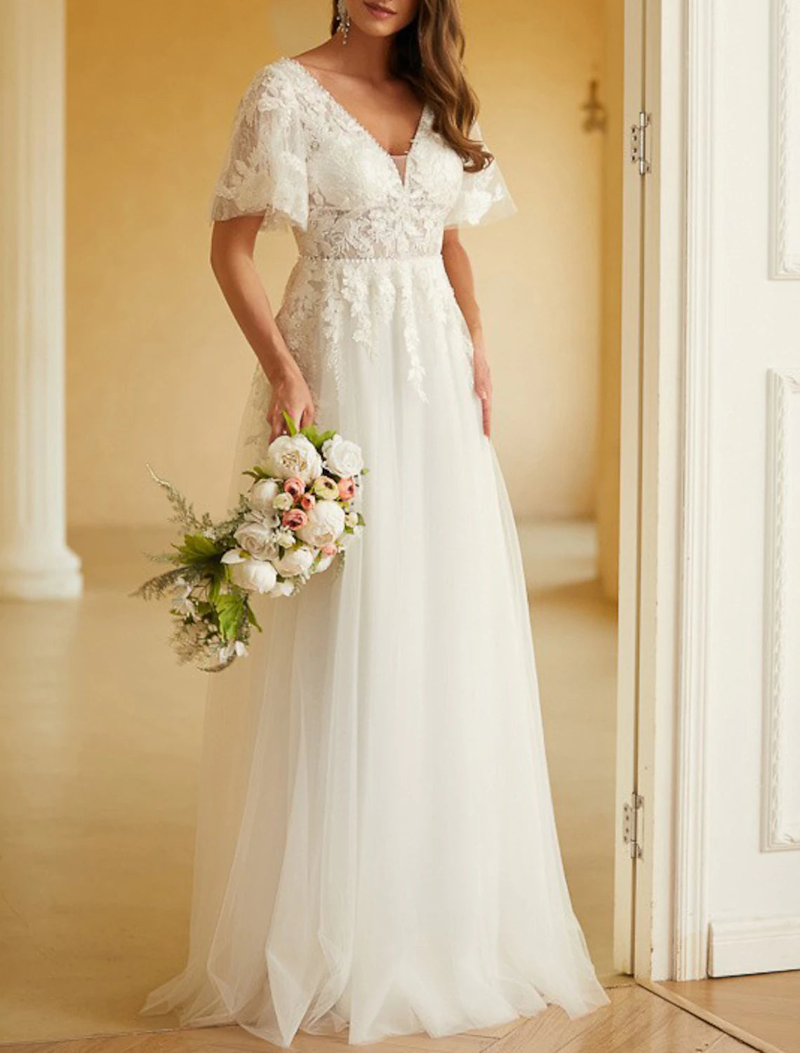 Vintage Wedding Dresses A-Line V Neck Short Sleeve Floor Length Chiffon Bridal Gowns With Beading Appliques