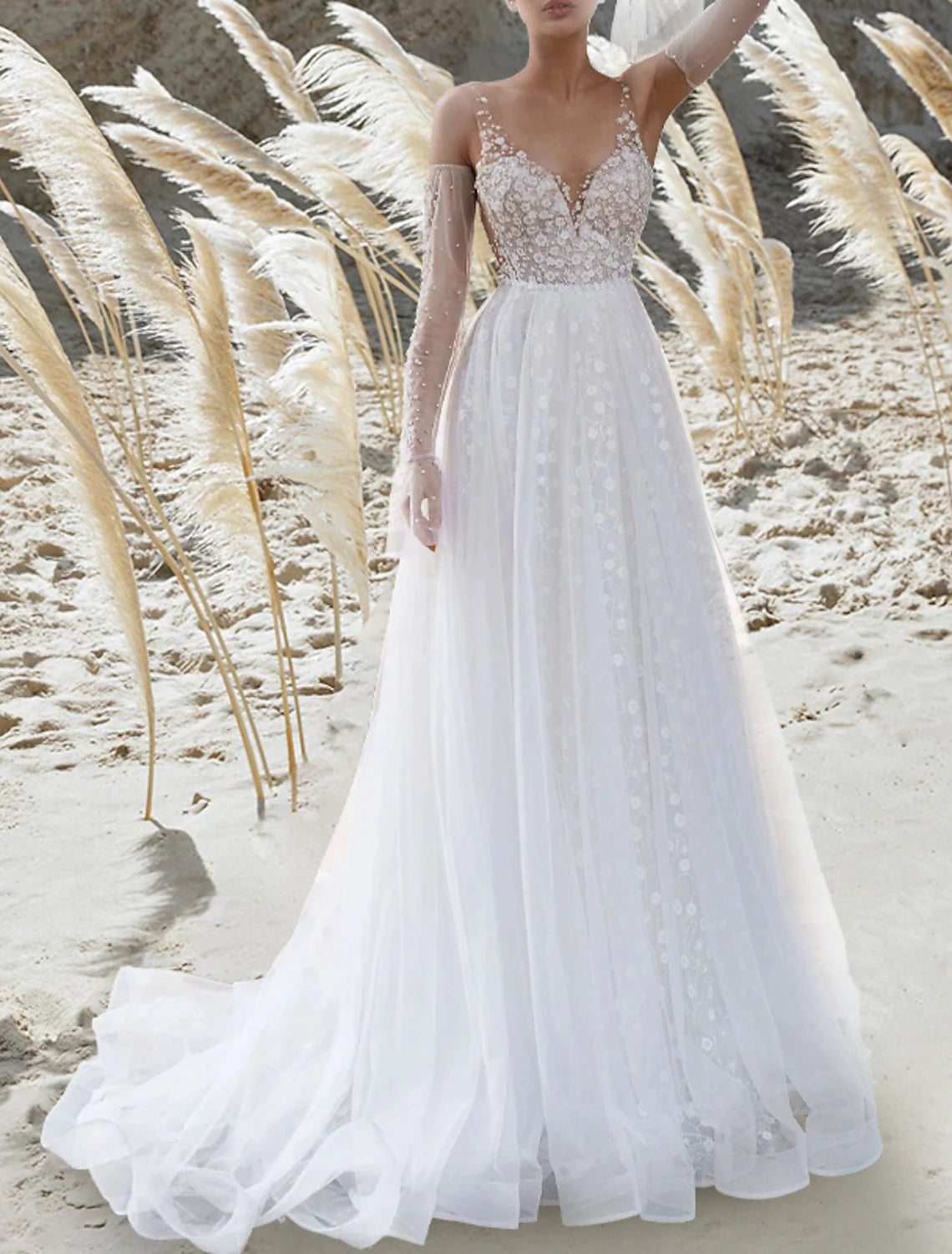 Beach Boho Wedding Dresses A-Line V Neck Sleeveless Court Train Lace Bridal Gowns With Appliques Solid Color