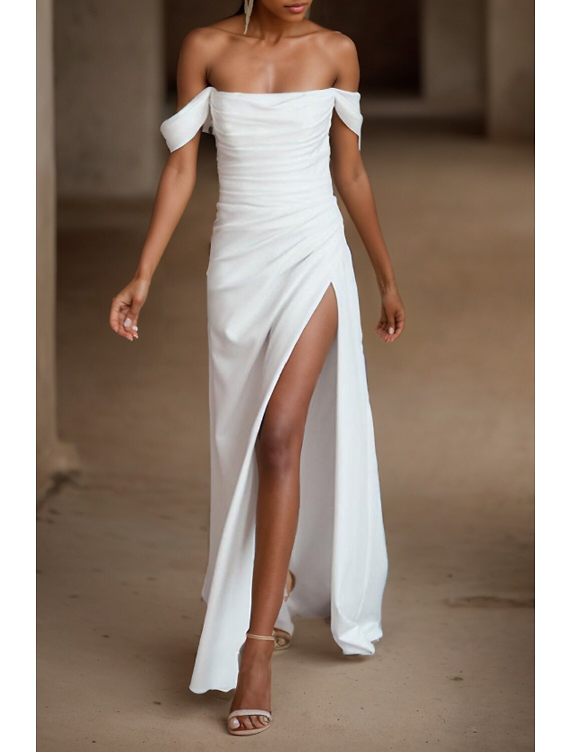 Engagement Little White Dresses Casual Wedding Dresses Sheath / Column Off Shoulder Sleeveless Sweep / Brush Train Satin Bridal Gowns With Ruched Split Front
