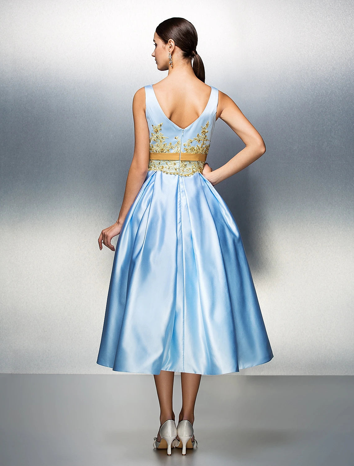 A-Line Cocktail Dresses Party Dress Wedding Guest Tea Length Sleeveless Jewel Neck Satin V Back with Pleats Appliques