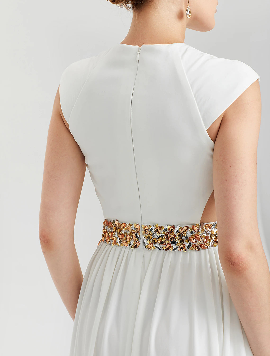 Sheath / Column Celebrity Style Cut Out Formal Evening Dress Crew Neck Short Sleeve Asymmetrical Jersey with Beading