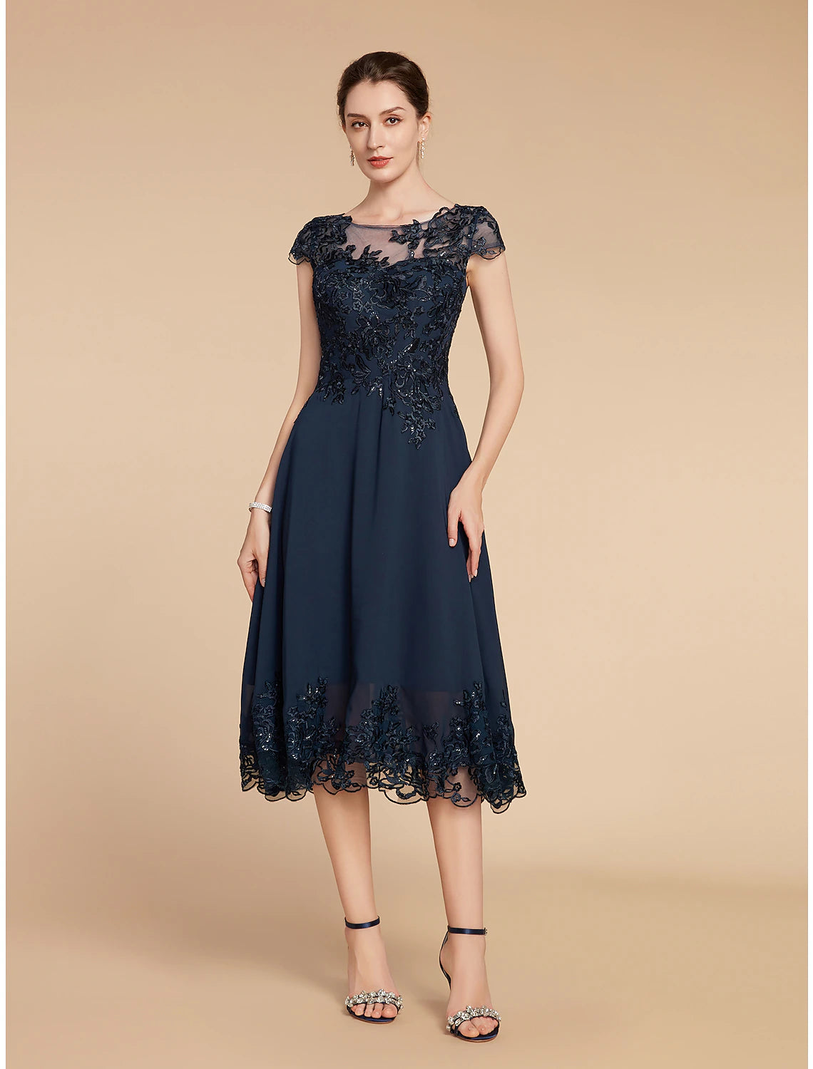 A-Line Mother of the Bride Dress Formal Wedding Guest Elegant Vintage Scoop Neck Tea Length Lace 3/4 Length Sleeve with Sequin Appliques