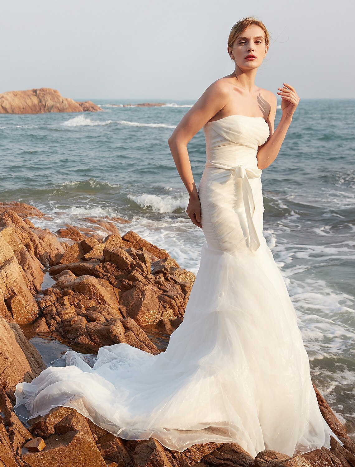 Wedding Dresses Mermaid / Trumpet Strapless Sleeveless Court Train Organza Bridal Gowns With Bowknot Pick Up Skirt
