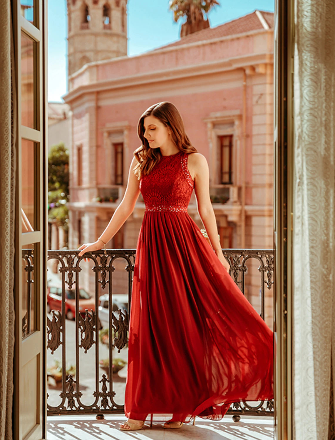 A-Line Prom Dresses Maxi Dress Wedding Guest Floor Length Sleeveless Jewel Neck Chiffon with Pleats Lace Insert