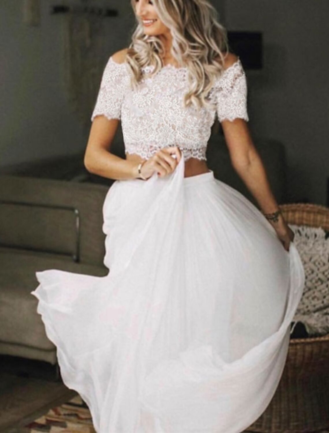 Beach Boho Wedding Dresses Two Piece Off Shoulder Short Sleeve Floor Length Chiffon Bridal Gowns With Pleats