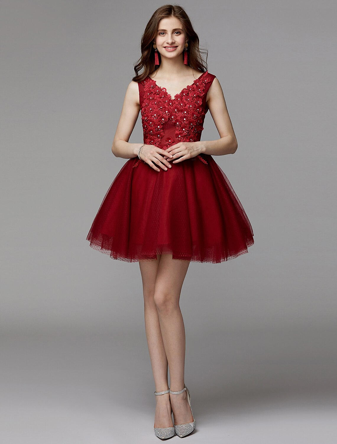 A-Line Party Dress Homecoming Short / Mini Sleeveless V Neck Lace Over Tulle with Crystals Appliques