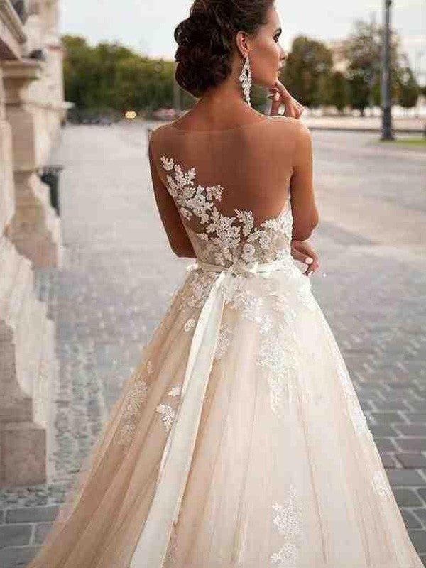 A-Line/Princess Tulle Scoop Applique Sleeveless Court Train Wedding Dresses